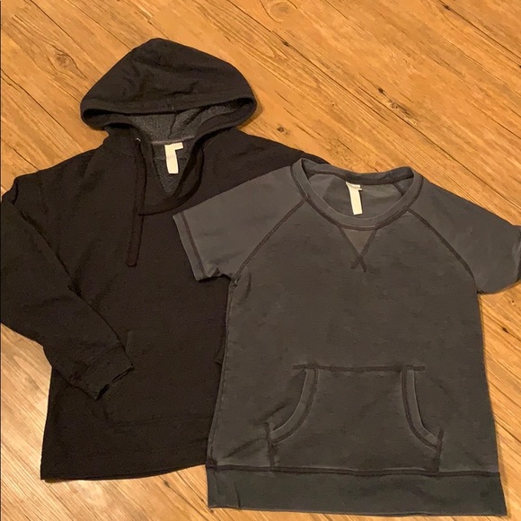 GreenTea Tops - GreenTea hoodie & short sleeve shirt sz large